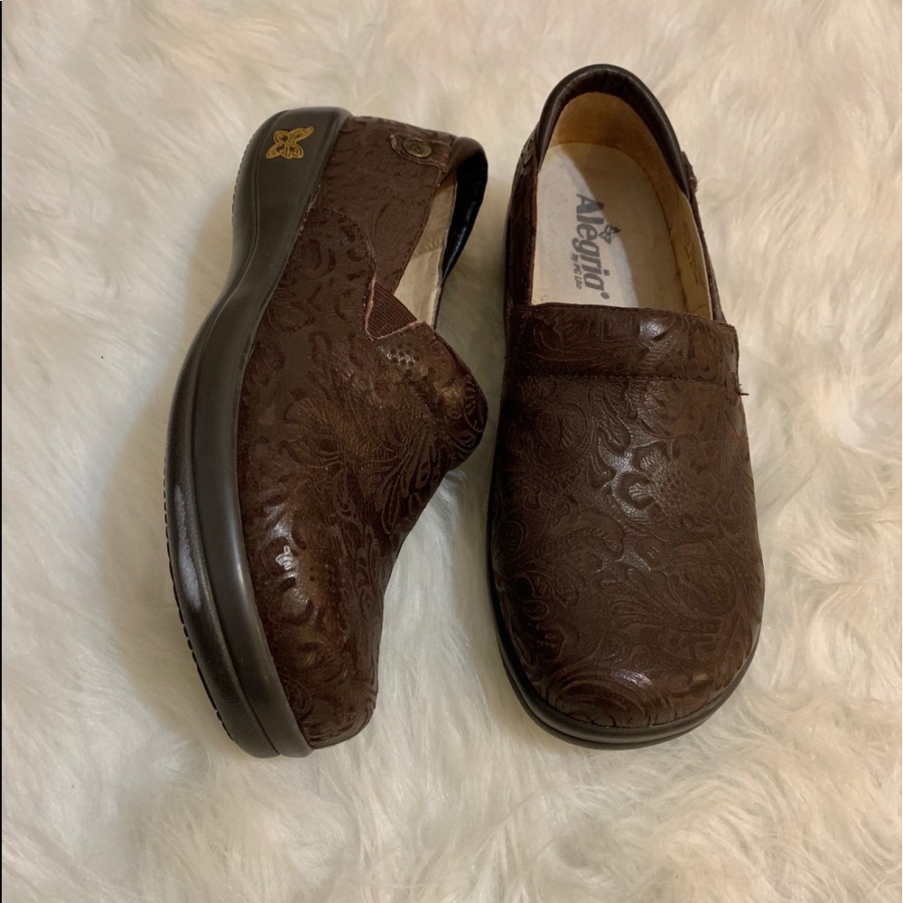 Alegria Nurse Clogs